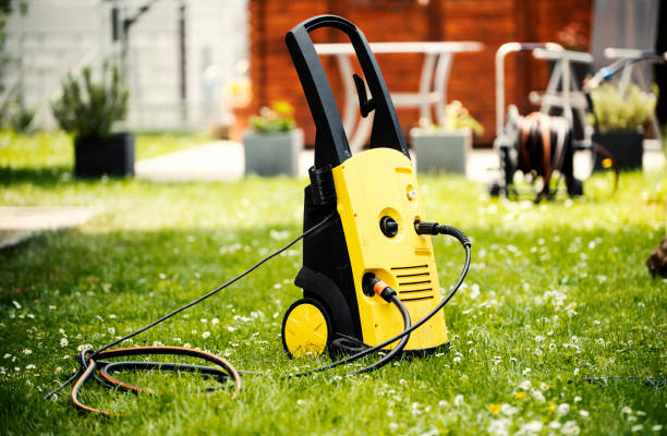 Professional Pressure Washing Services in Briggs, OK